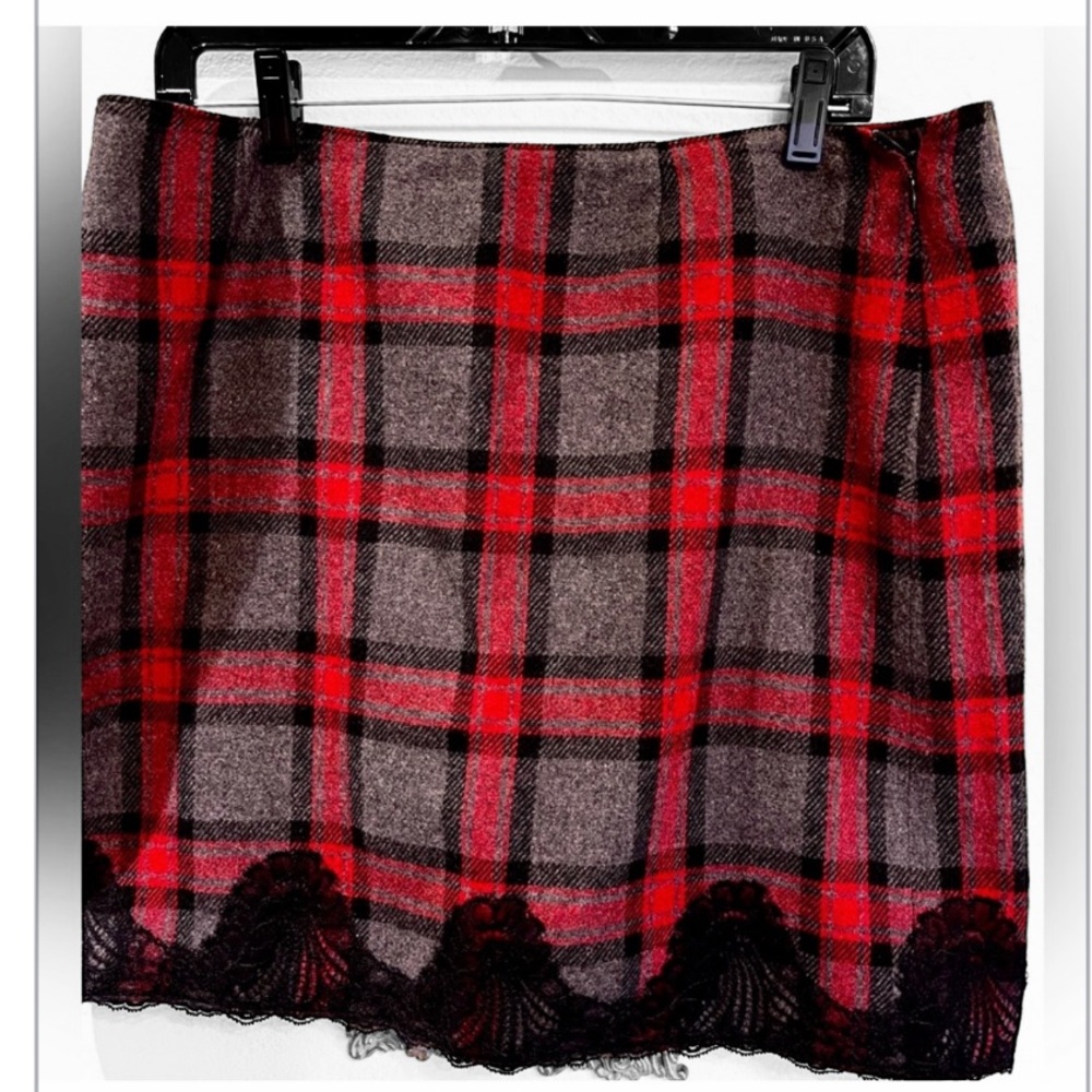 Vintage Nine West Wool Plaid Embroidered Hem Skirt Size 12